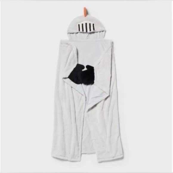 Pillowfort Other - NWT Pillowfort Knight Kids Hooded Blanket​​​​